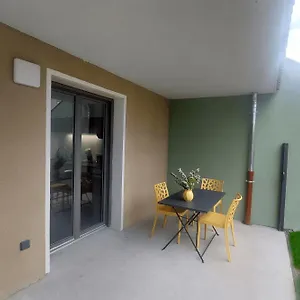  Appartement Avec Terrasse Lo Du -