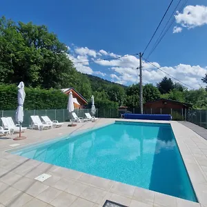  Appartement Bord De Avec Piscine N2e